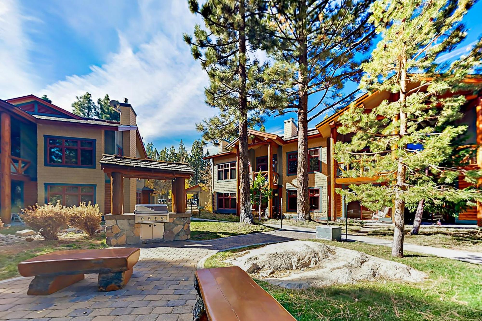 Lodestar Cabins Маммот Лейкс Экстерьер фото